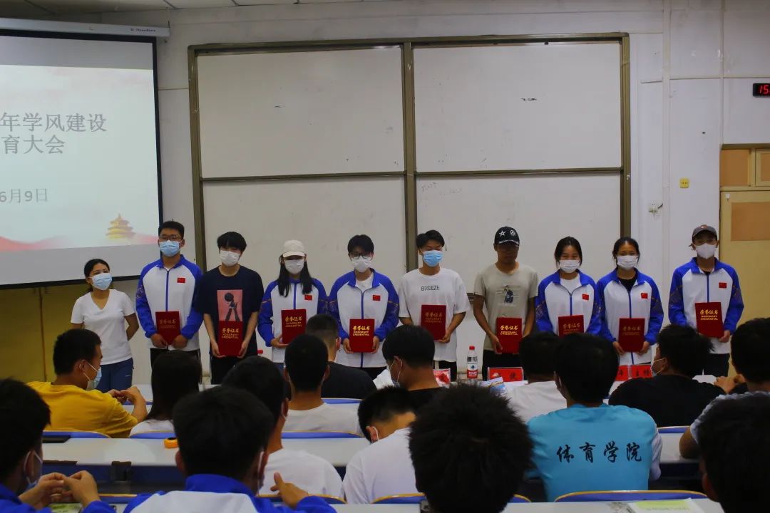 说明: https://mmbiz.qpic.cn/mmbiz_jpg/W4etyUNprHq7d8qqNCdfKQeKqhxyEJcoezT1GjTXicQBMxQt0kkjE3RAFvibLwFluM7T3iaT32icpgicRdEaZO3c8AQ/640?wx_fmt=jpeg&wxfrom=5&wx_lazy=1&wx_co=1